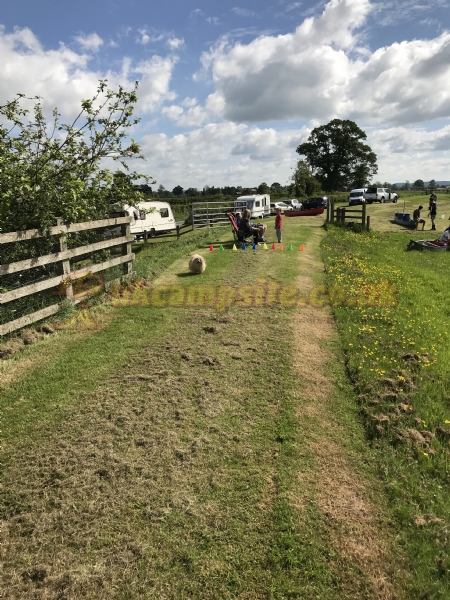 The Boat House Caravan And Campsite