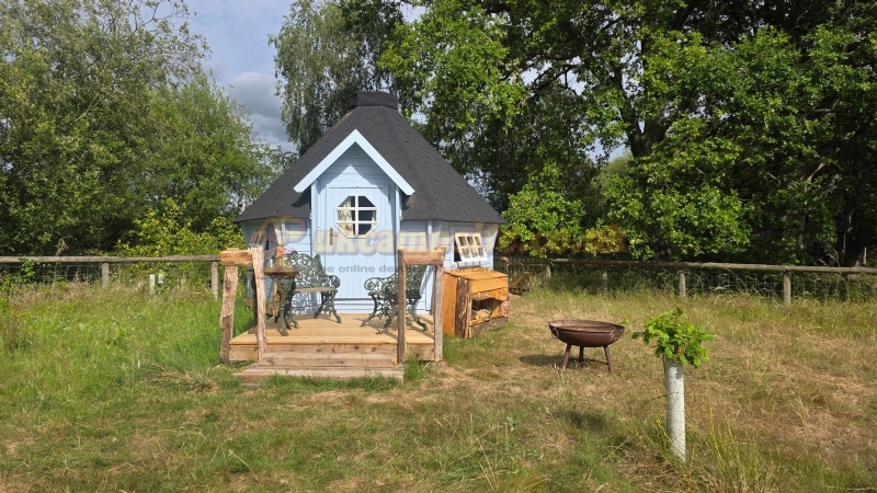 Wolford Wood Campsite And Glamping