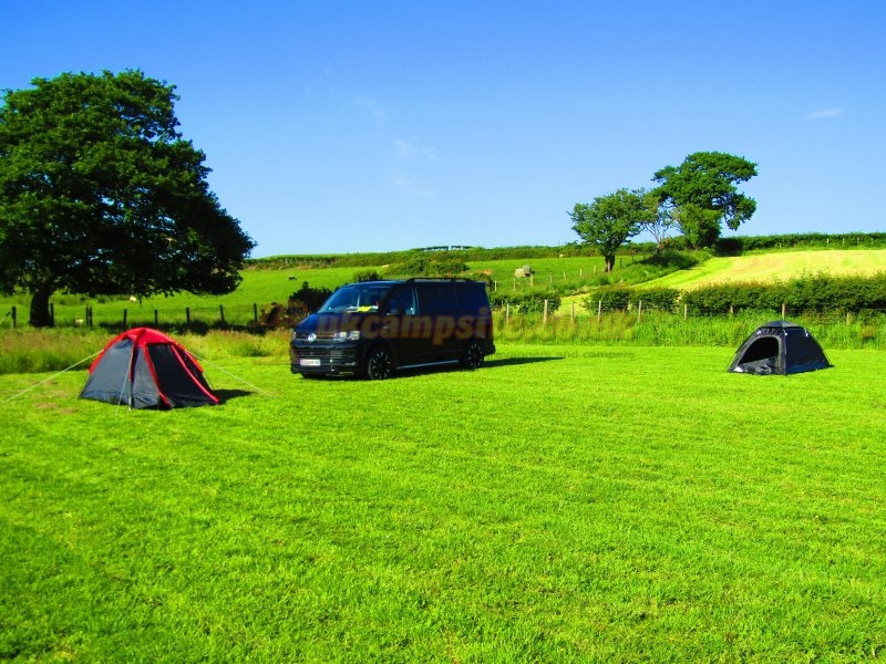 Waenfechan Glamping And Camping
