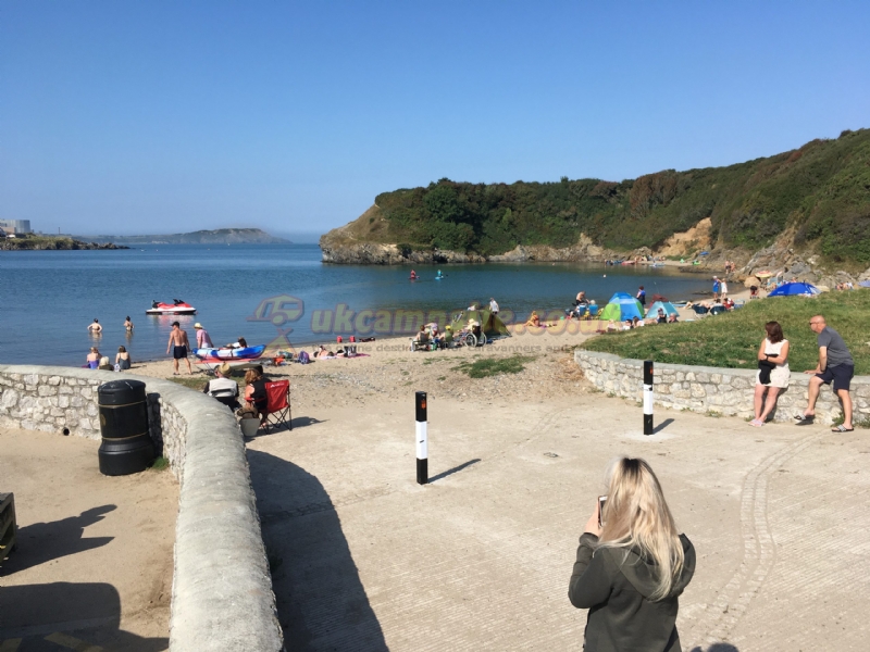 Dolydd Camping And Caravan Site