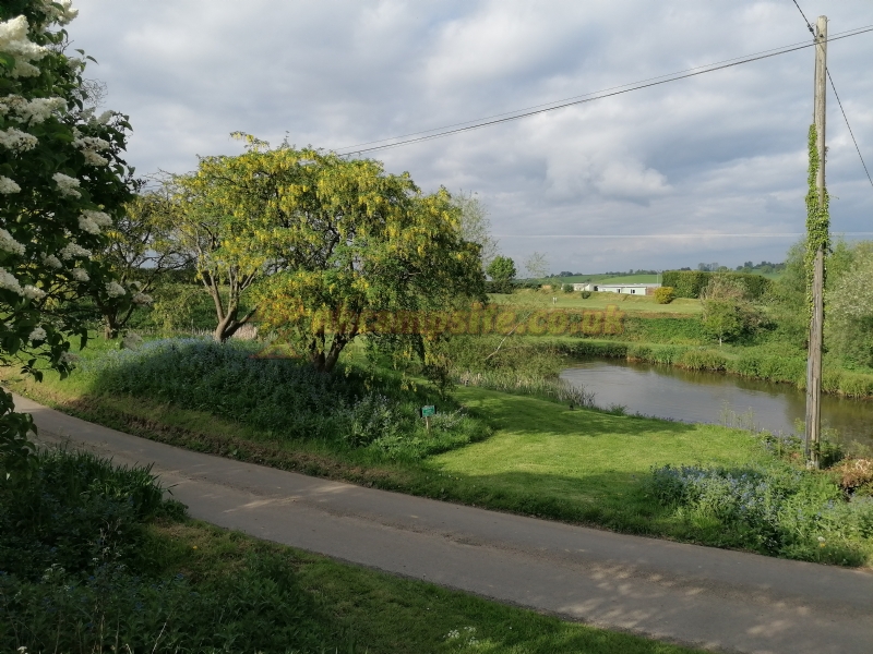Meaton Farm Touring Caravan Park