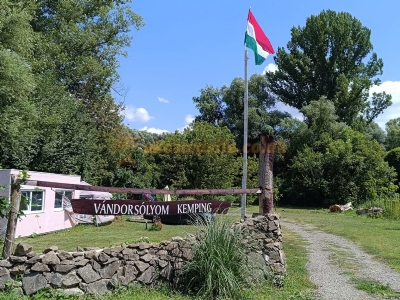 Vandorsolyom Camping