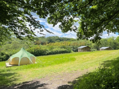 Star Field Glamping And Camping