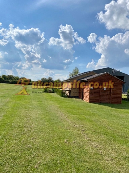 Slade Paddock Caravan And Campsite