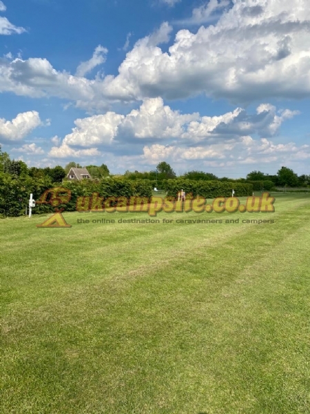 Slade Paddock Caravan And Campsite
