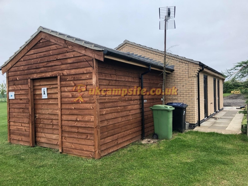 Slade Paddock Caravan And Campsite