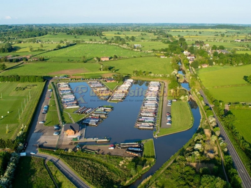 Droitwich Spa Marina Caravan And Camping Park