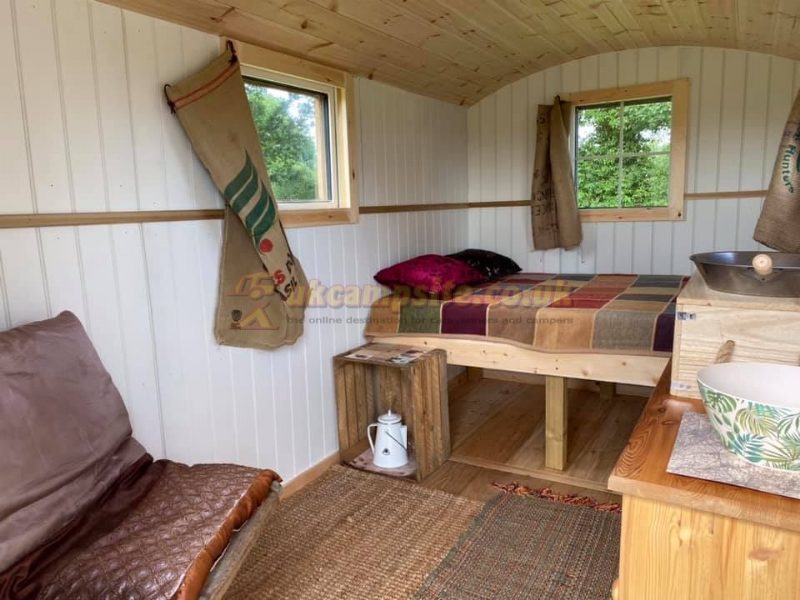 Cwtch Cabins And Camping
