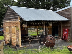 Cwtch Cabins And Camping