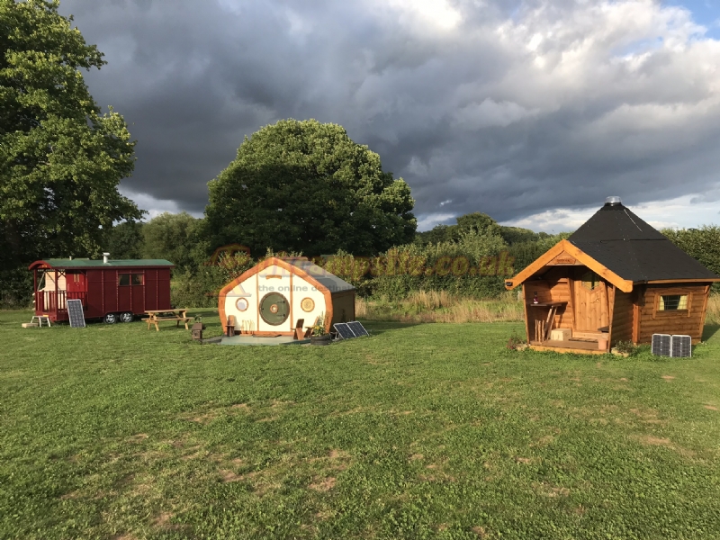 Cwtch Cabins And Camping