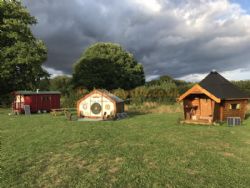 Cwtch Cabins And Camping