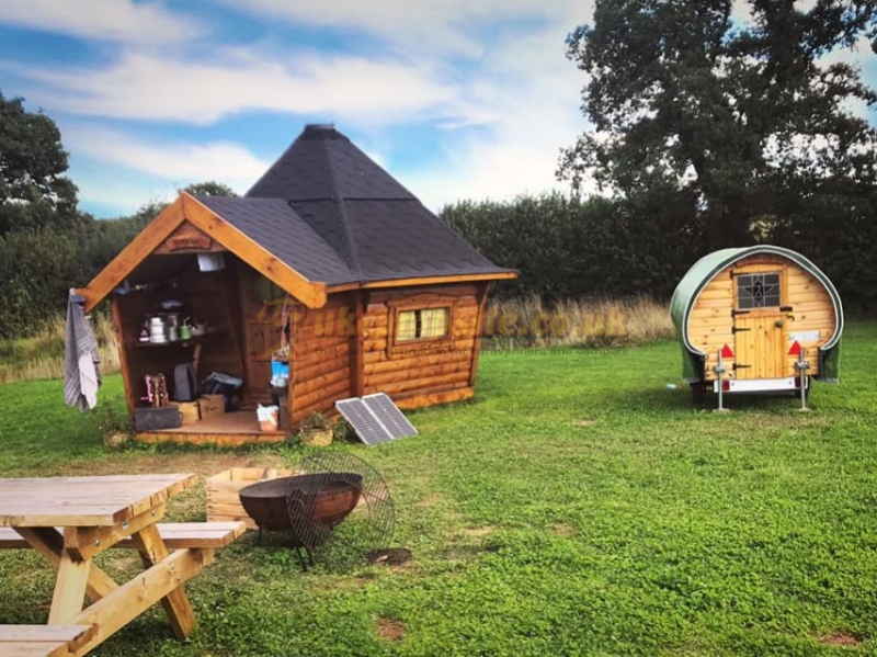 Cwtch Cabins And Camping
