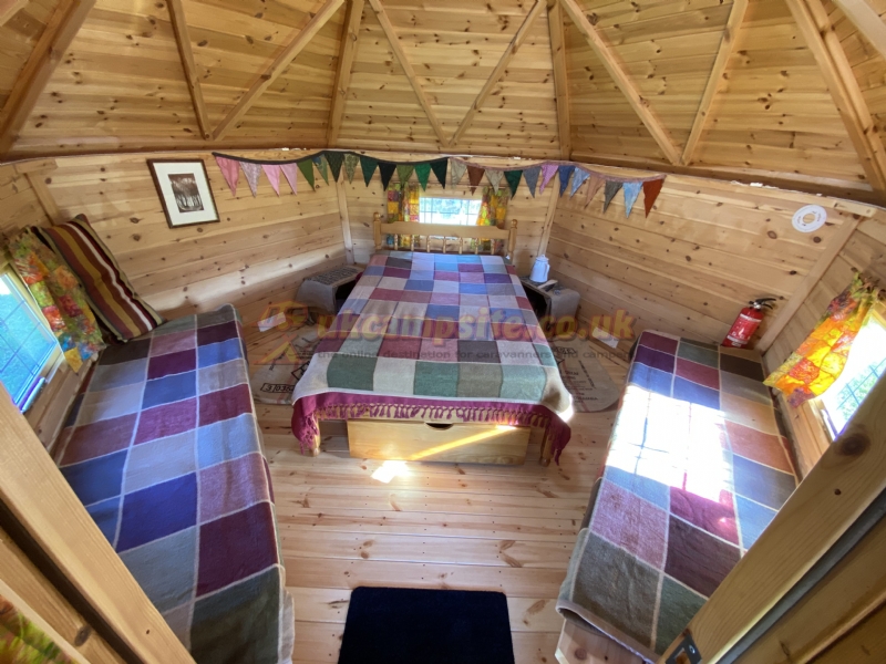 Cwtch Cabins And Camping