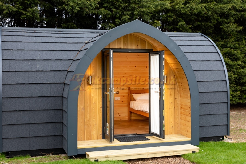 West Mersea Holiday Park (PHolsUK)