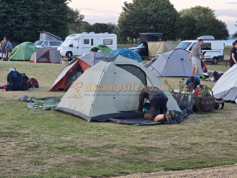 Larick Campsite