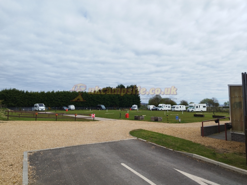 Larick Campsite