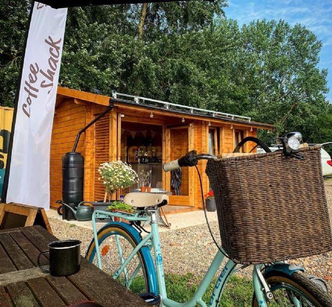Ferrygate Camping