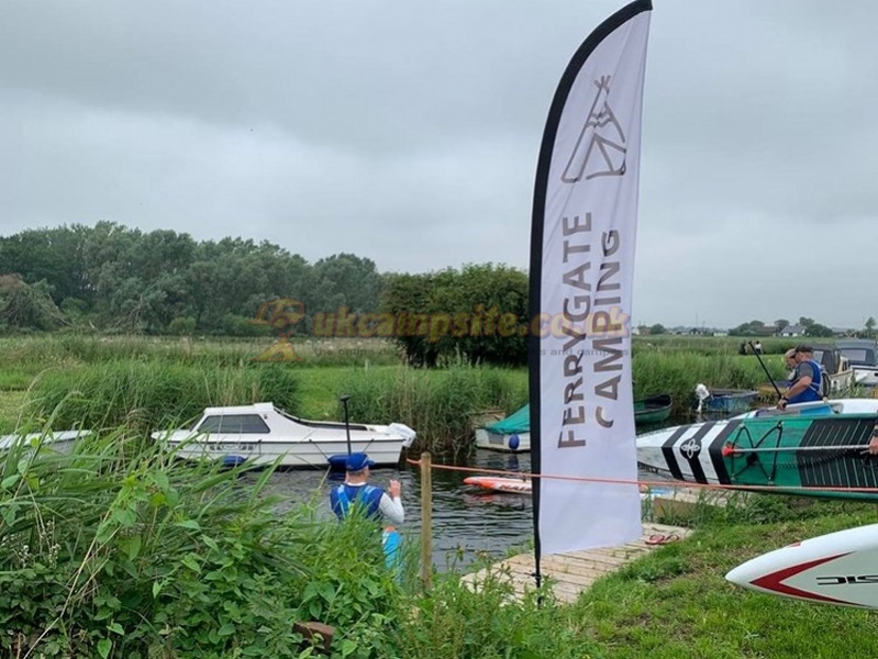 Ferrygate Camping