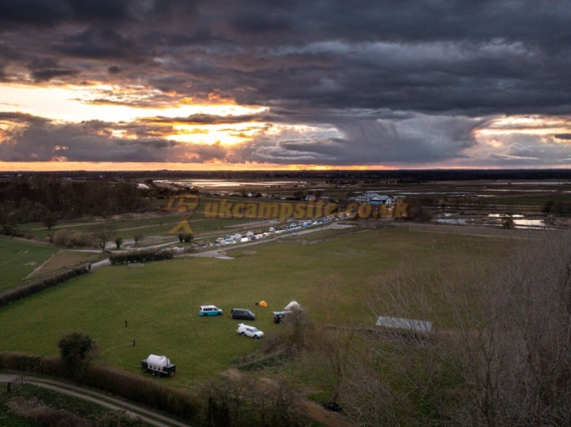 Ferrygate Camping