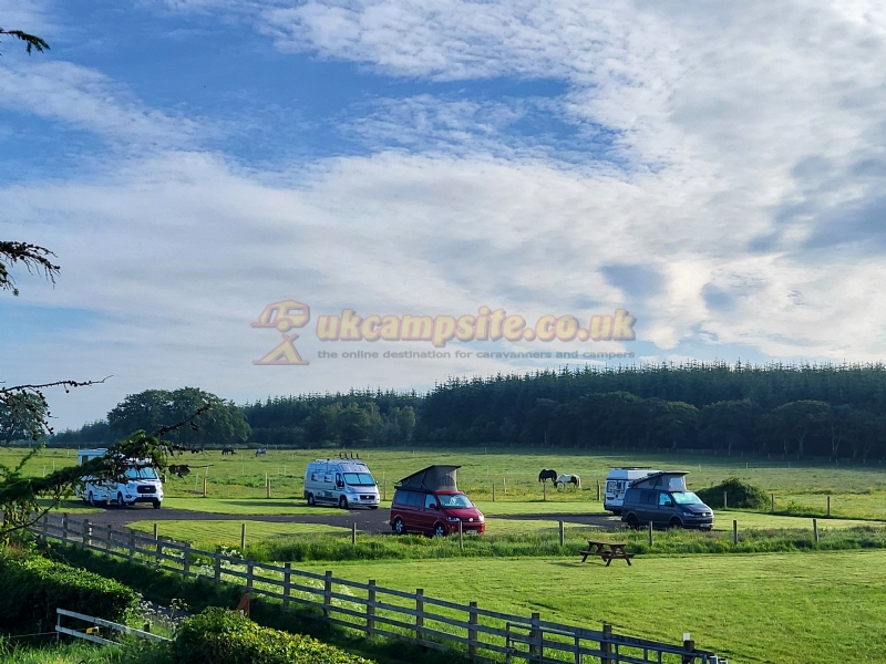 Hillend Camping And Motorhomes