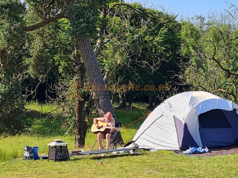 Hillend Camping And Motorhomes