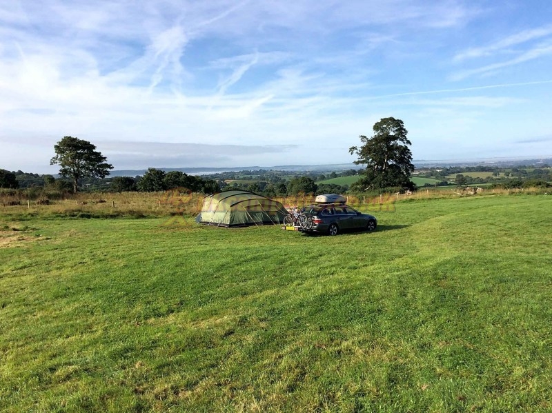Holyrood Farm Campsite