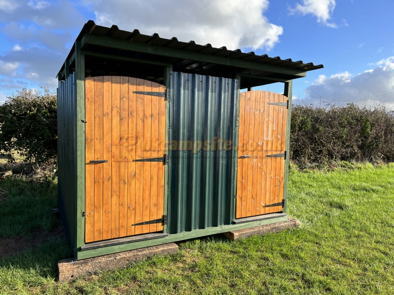 Twin Oaks Caravan And Camping Site