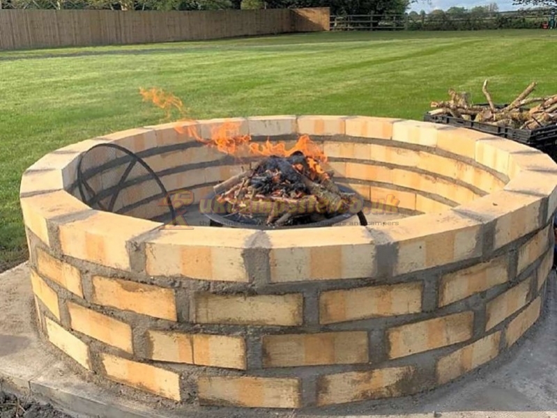 Dove Cote Lodge Campsite