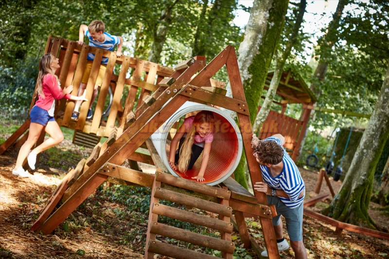 Hengar Manor Holiday Park (PHolsUK)