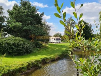 Willow Pond Camping And Certificated Location