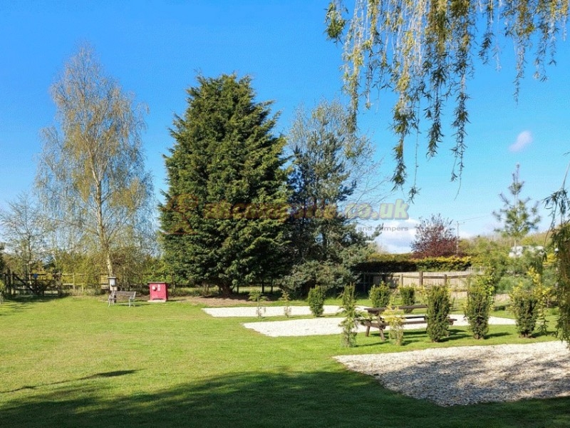 Willow Pond Camping And Certificated Location