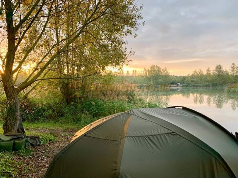 Manor Farm Lakes And Campsite