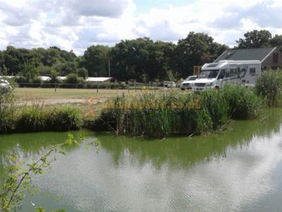 Three Oaks Caravan Park And Fishery