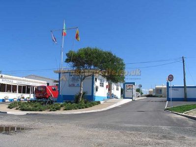 Parque De Campismo Baia Azul