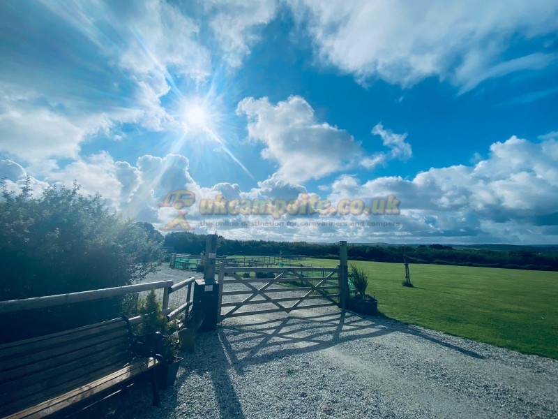 Blackthorn Camping