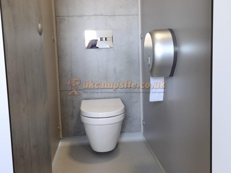 Ael Y Garnedd Caravan Park