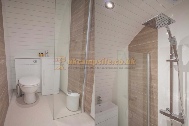 High Oaks Grange Glamping Pods