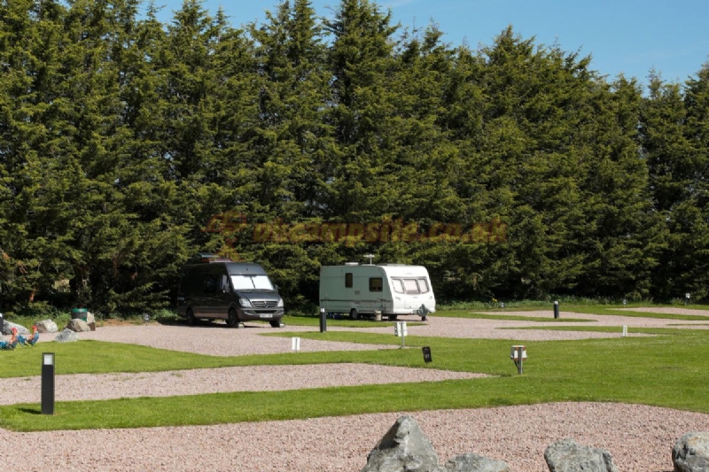 Newbridge Country Park