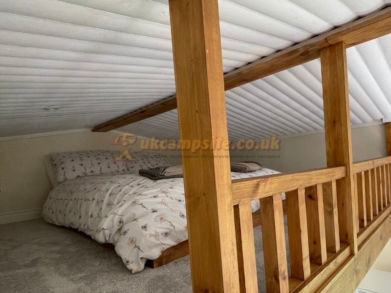 Riverview Holiday Park