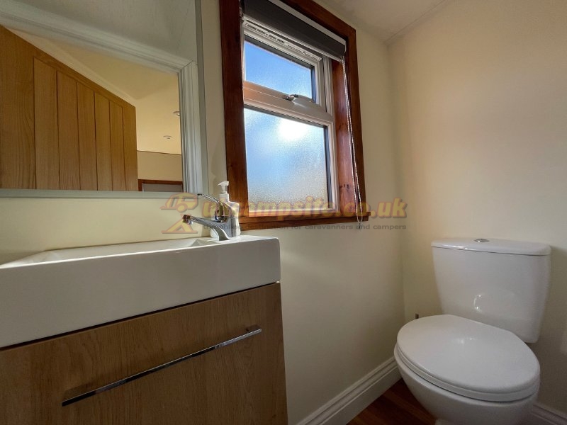 Riverview Holiday Park