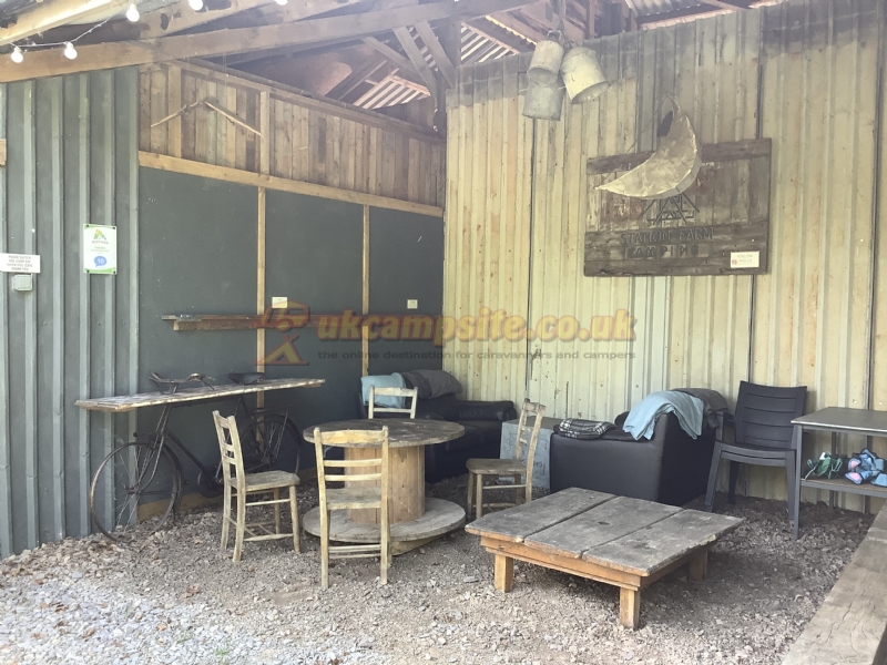 Station Farm Camping