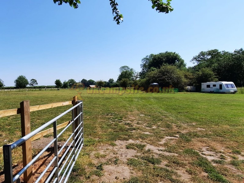 Acorn Meadow Campsite