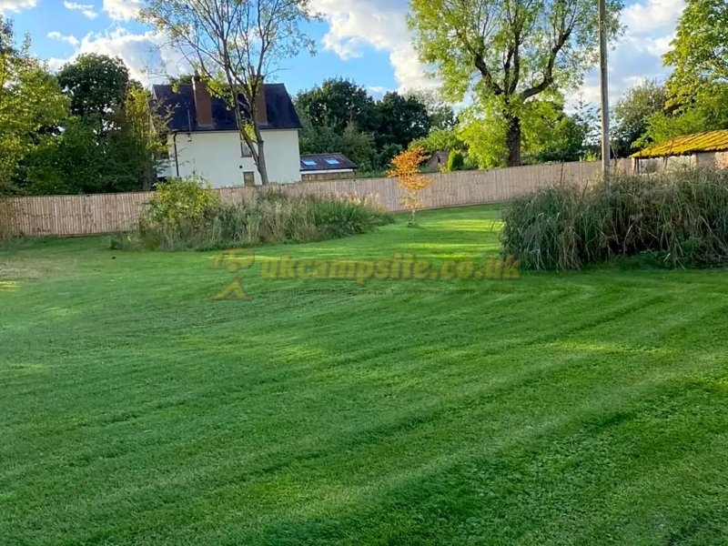 Kiddemore Green Caravan Park Certificated Location
