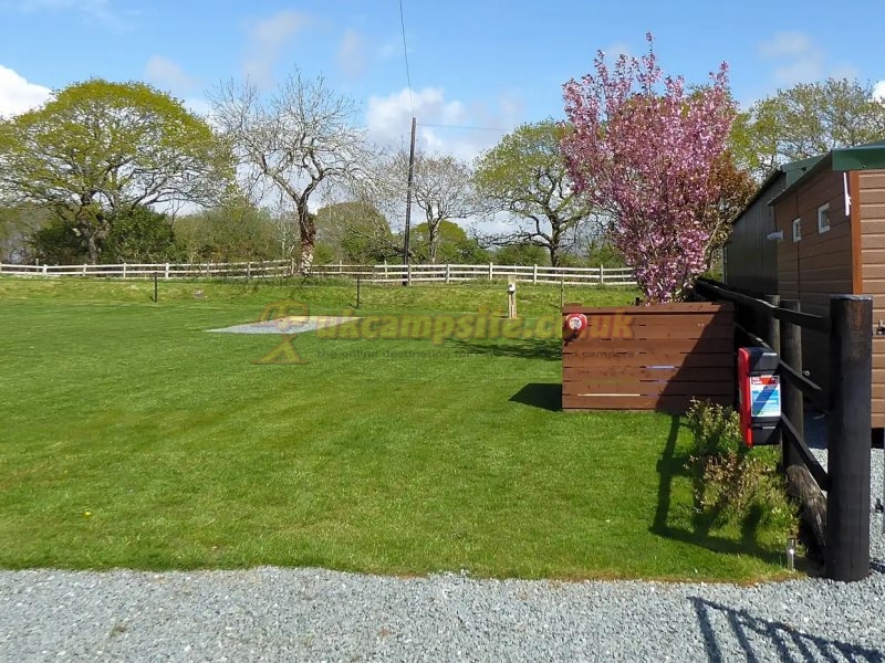 The Paddocks Caravan And Camping