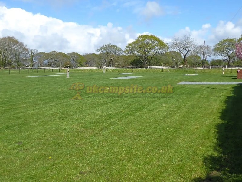 The Paddocks Caravan And Camping