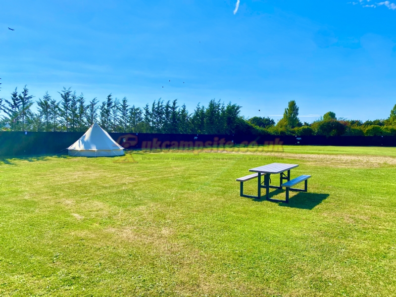 Oakley Cottage Caravan And Camping Site