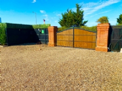 Oakley Cottage Caravan And Camping Site