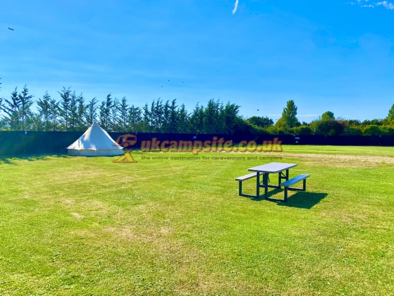 Oakley Cottage Caravan And Camping Site