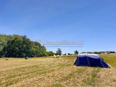 Silverstone Reach Camping At Buzzard Holt Hosting