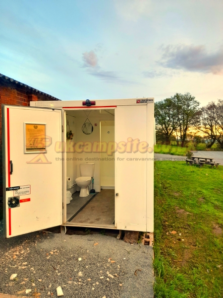 Anzio Heights Campervan And Motorhome Site